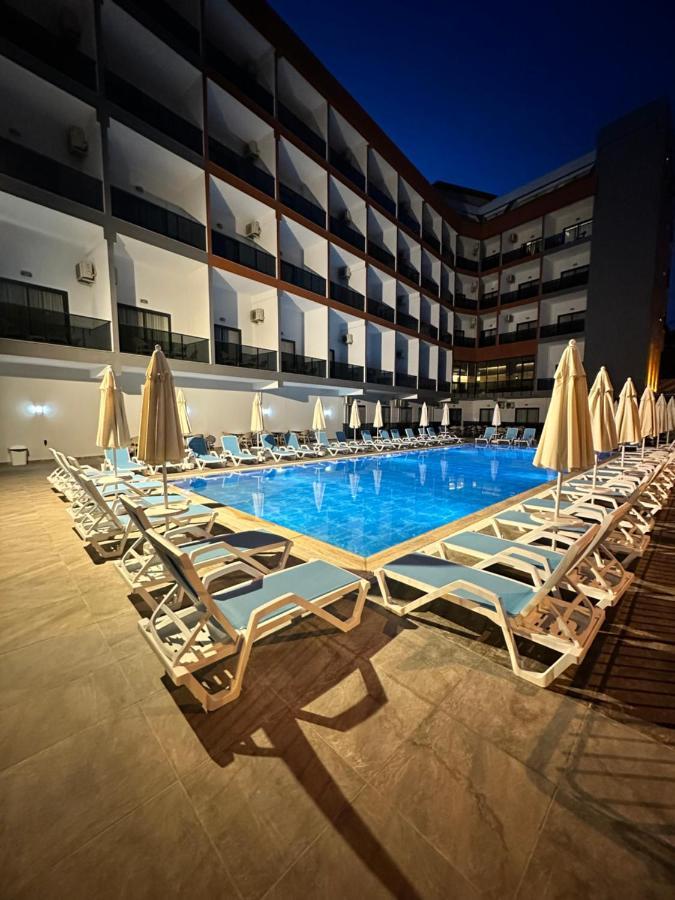 Side Golden Rock Hotel&Spa Extérieur photo