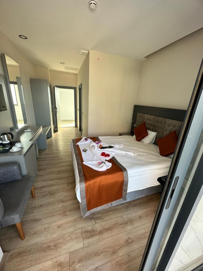 Side Golden Rock Hotel&Spa Extérieur photo