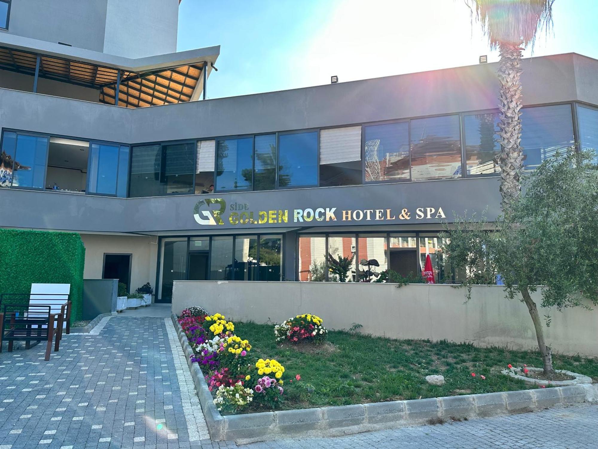 Side Golden Rock Hotel&Spa Extérieur photo